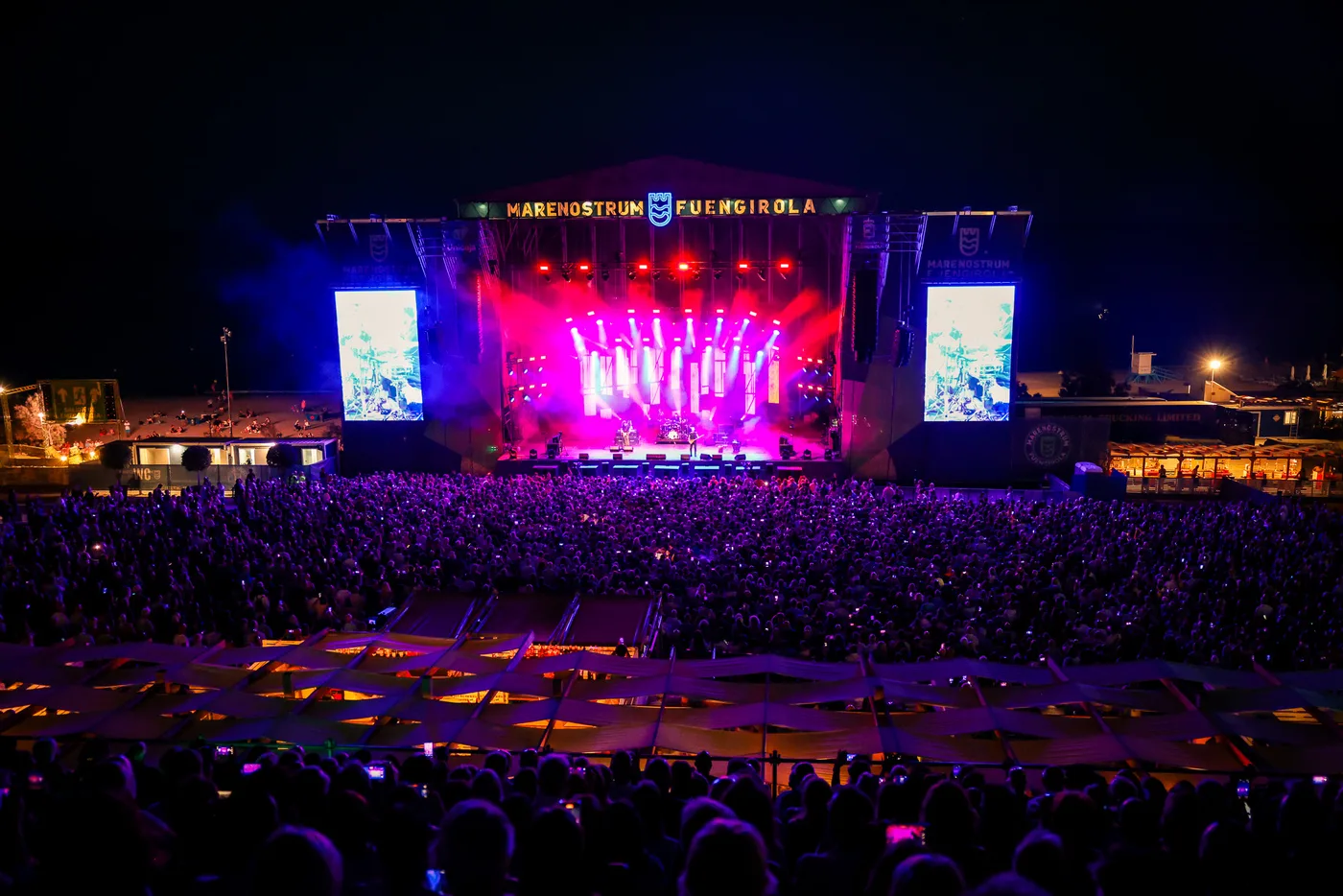 El recinto de Marenostrum Fuengirola lleno durante el concierto de Sting